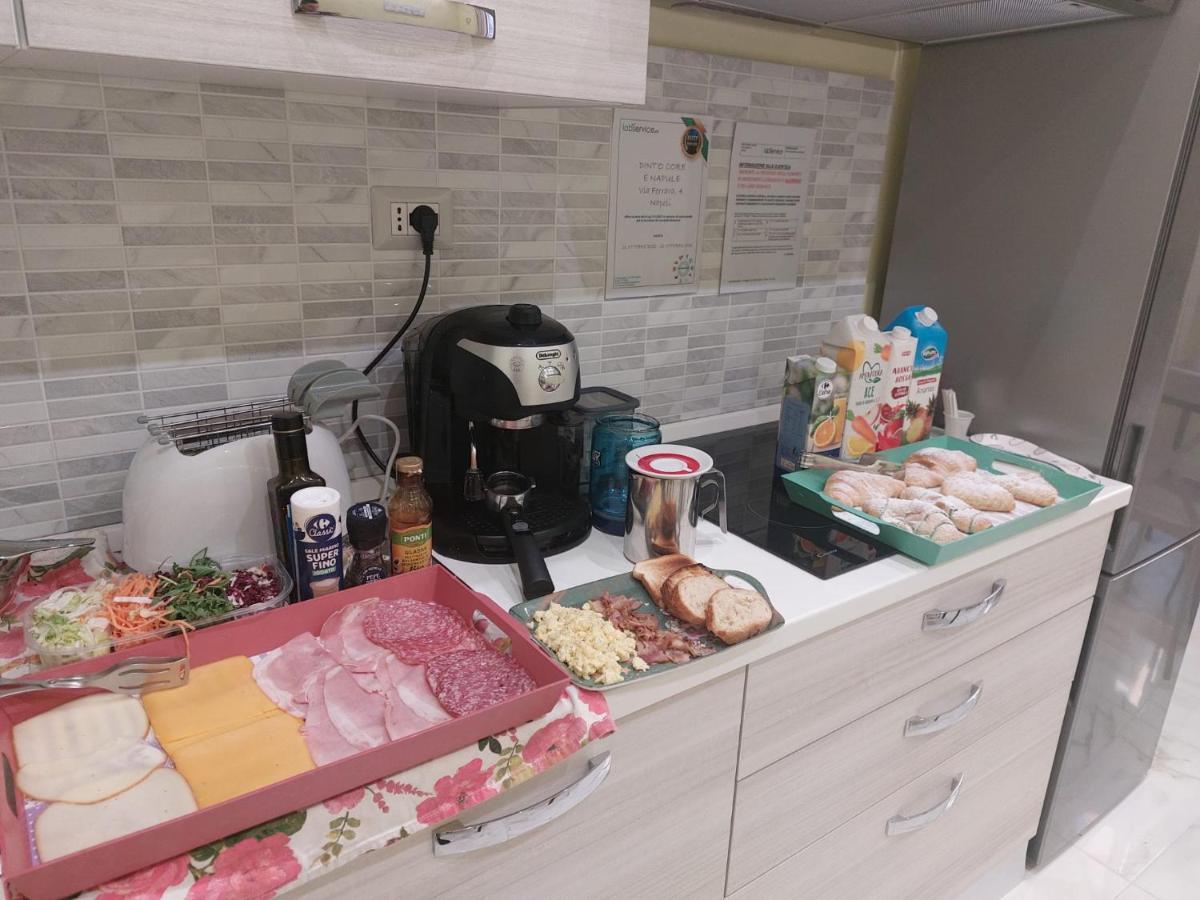 B&B Dint 'O Core E Napule 那不勒斯 外观 照片